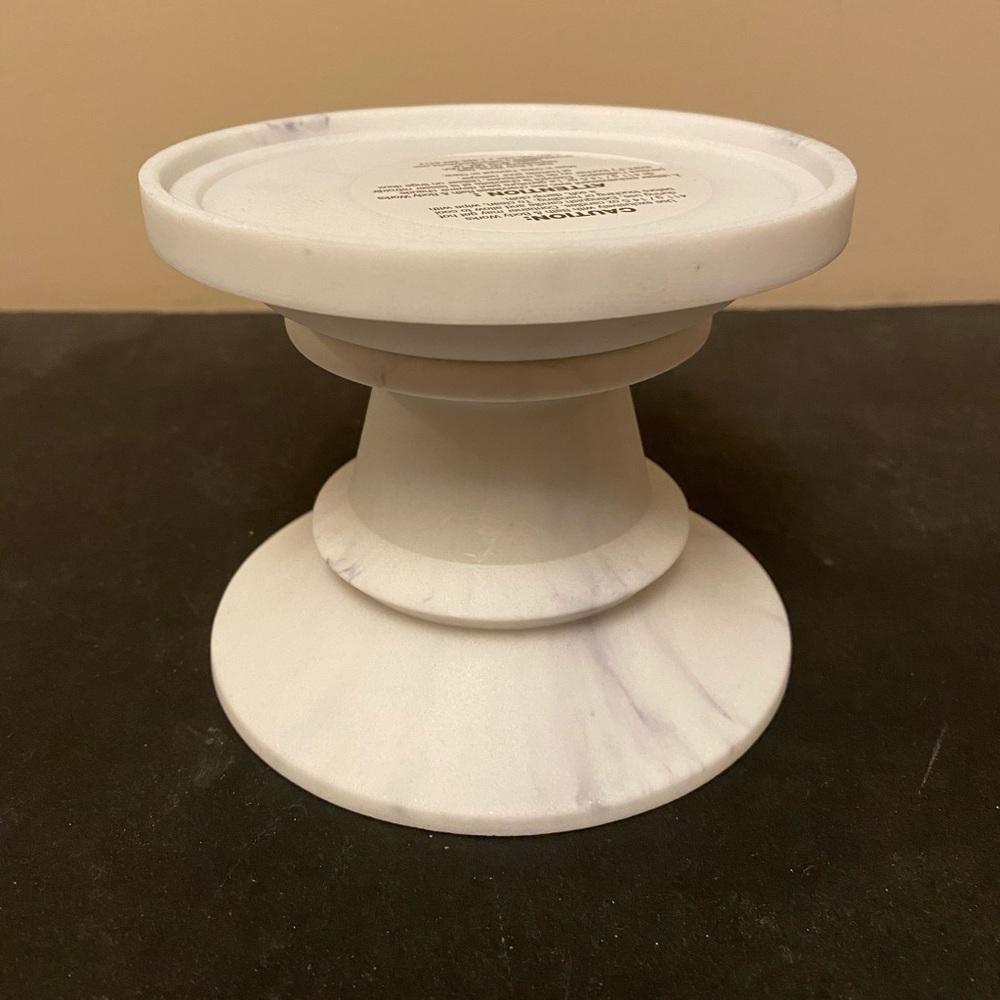 2 Bath and Body Works candle holder